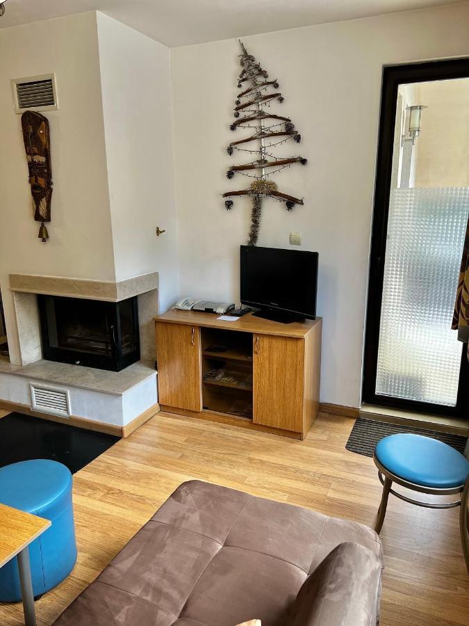 Christina Apartment In Laplandia パンポロボ エクステリア 写真