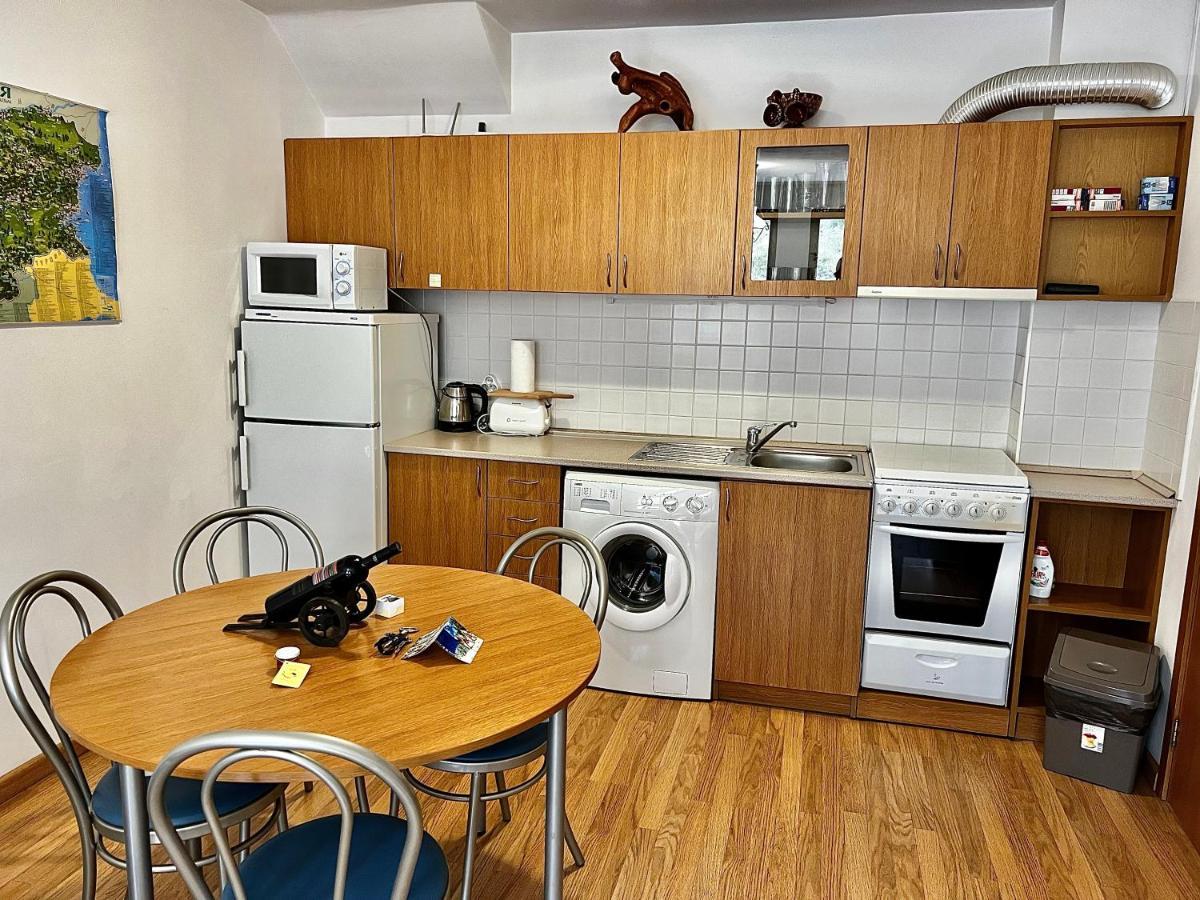 Christina Apartment In Laplandia パンポロボ エクステリア 写真